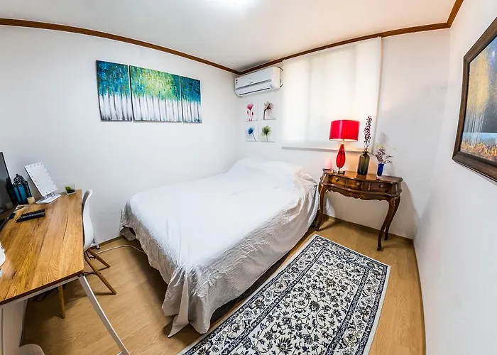 Affittacamere Refee House 3*