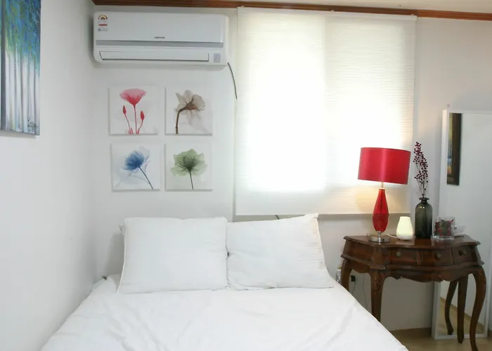 Refee House Affittacamere